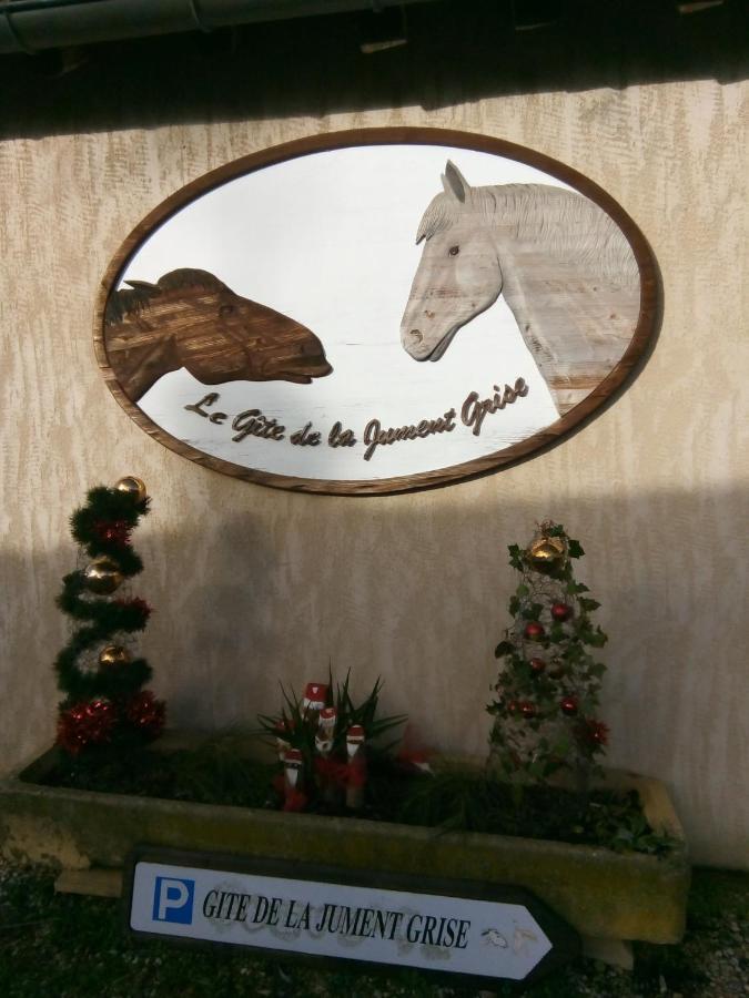 Chambre D'Hotes La Jument Grise Lescheroux Eksteriør billede