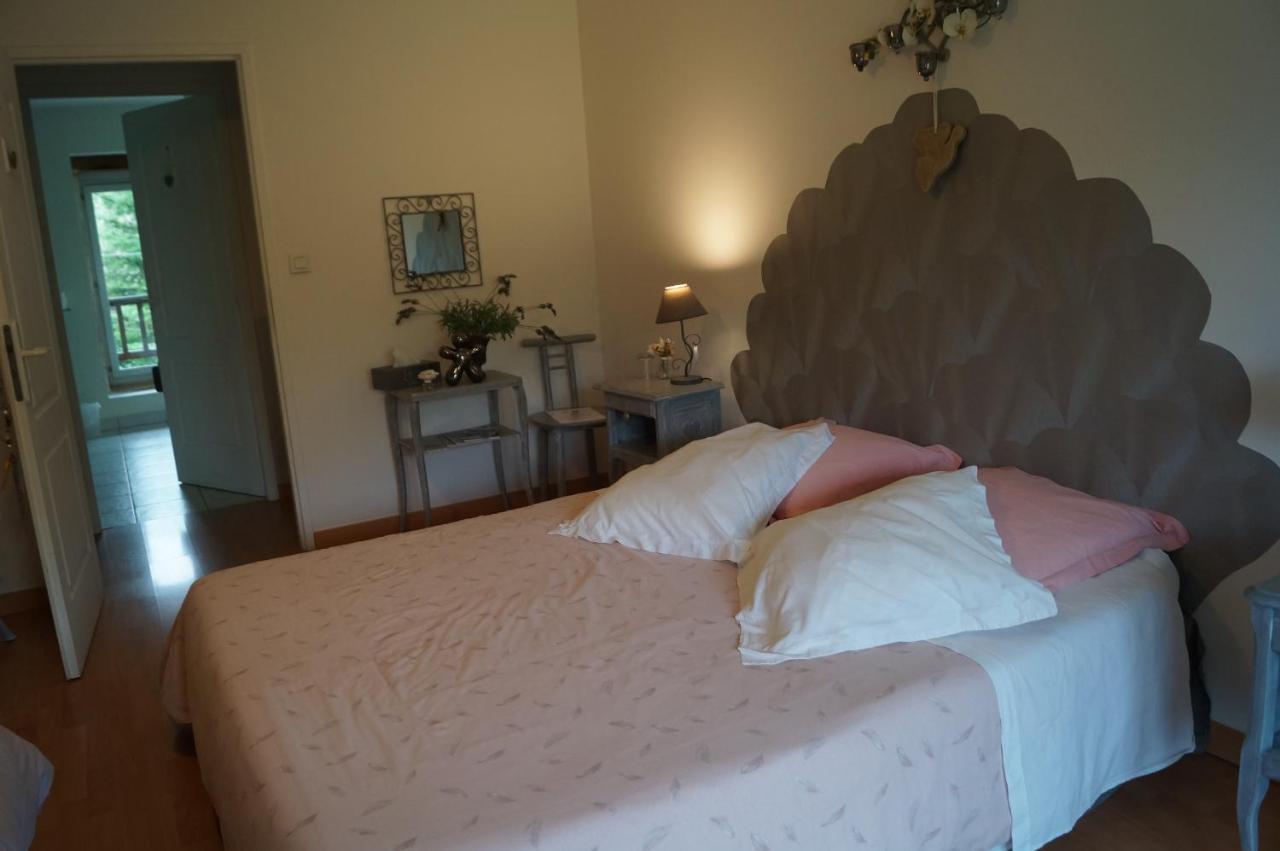 Chambre D'Hotes La Jument Grise Lescheroux Eksteriør billede